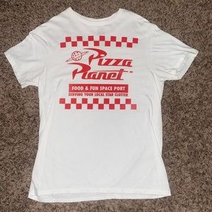 Disney Pizza Planet White Short Sleeve T-Shirt. Adult Medium.